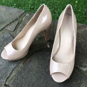 Nine West peep toe pumps